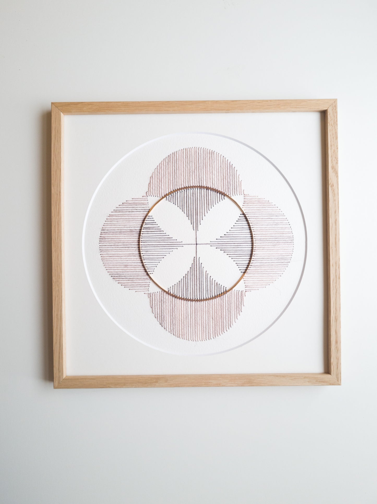 Paper embroidery (0315.01) - 30x30cm