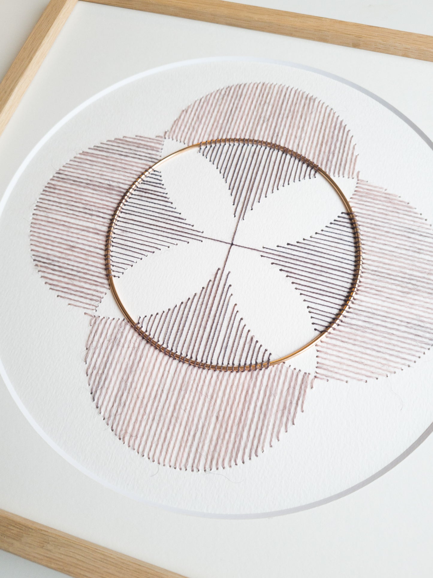 Paper embroidery (0315.01) - 30x30cm