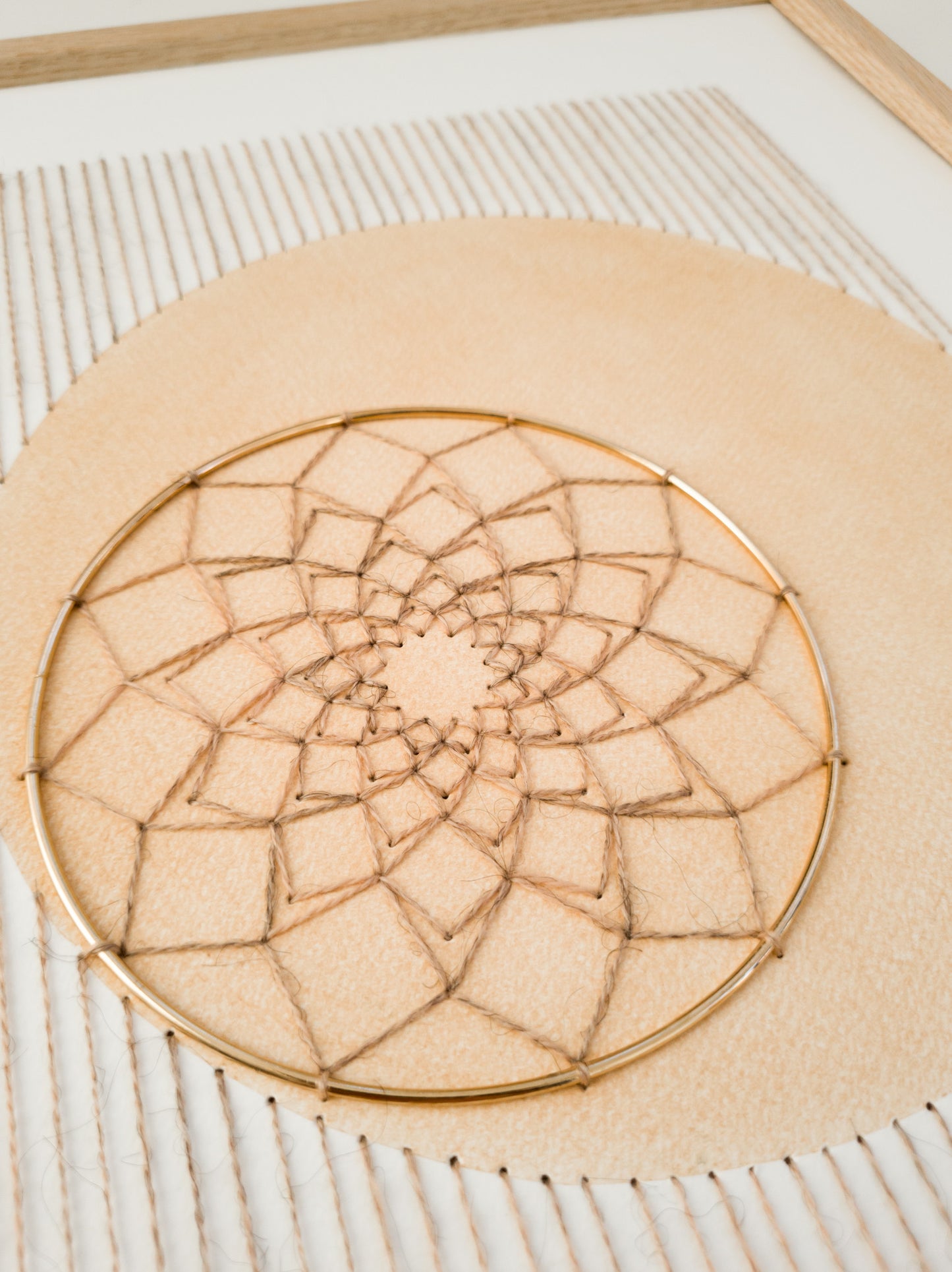 Paper embroidery (1114.05) - 30x40cm
