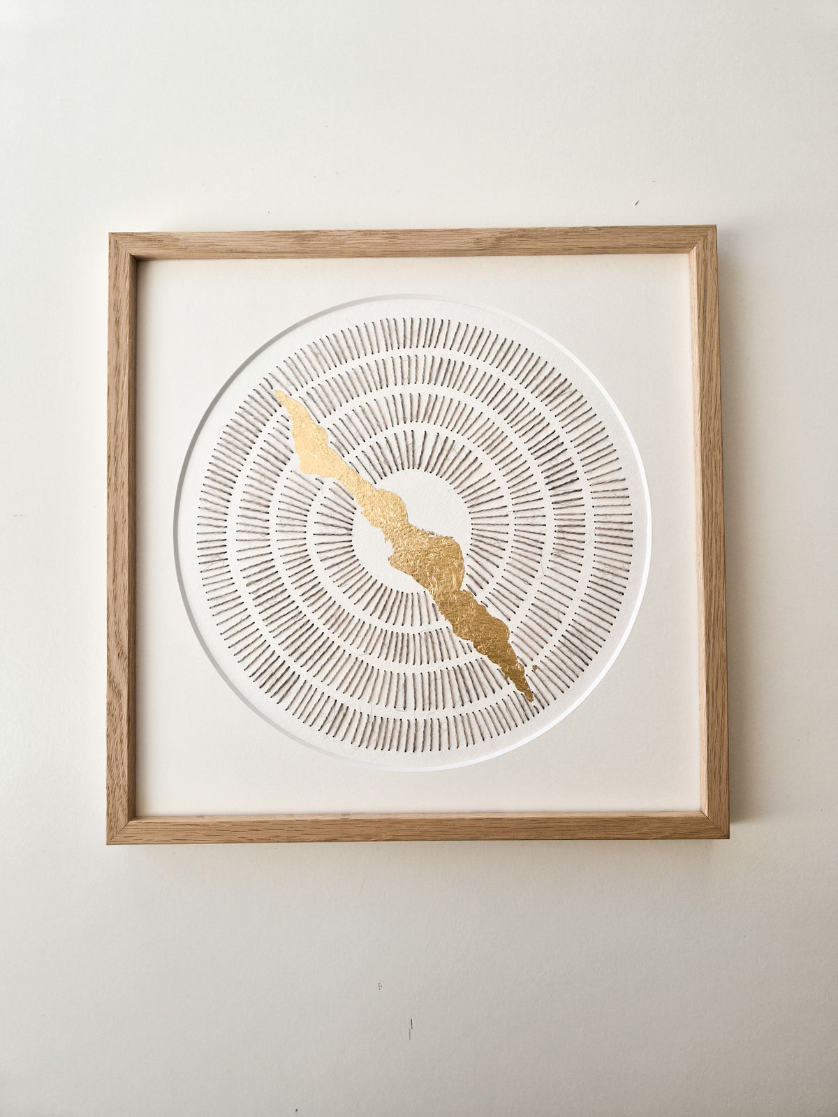 Paper embroidery (1026.01) - 30x30cm