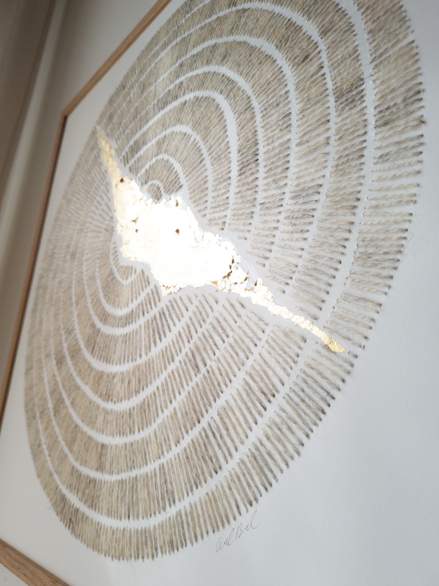 Paper embroidery (0326.02) - 50x50cm
