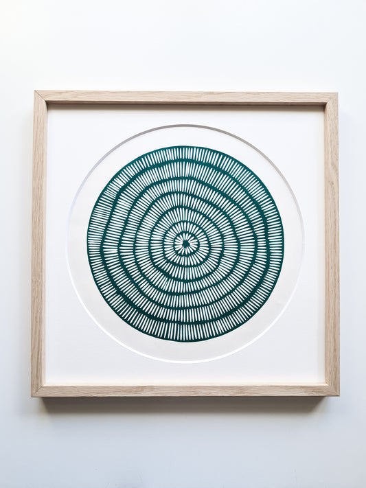 Linoleumstryk “Life (Green)” med cirkulært mønster i skandinavisk stil – grøn farvetryk på japansk washi‑papir (30×30 cm)
